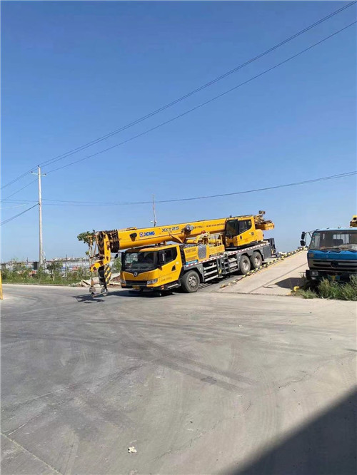 藤县吊车作业时，可能会产生哪些额外收费项目？