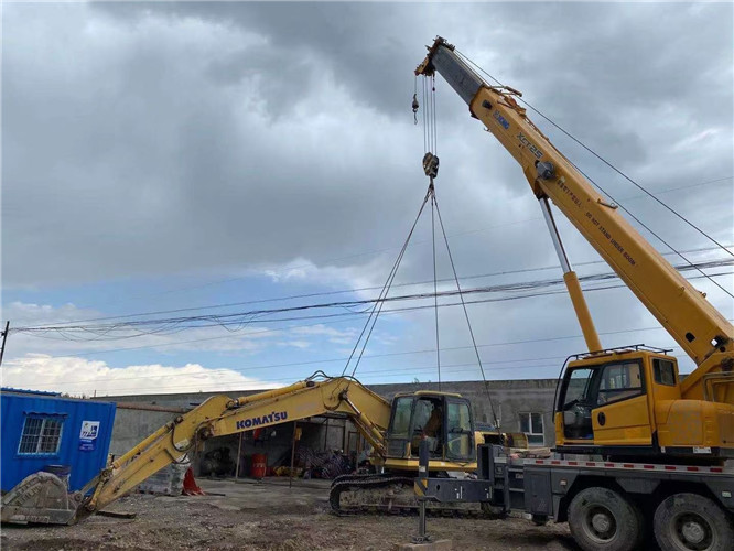 藤县25吨吊车的工作半径是多少？